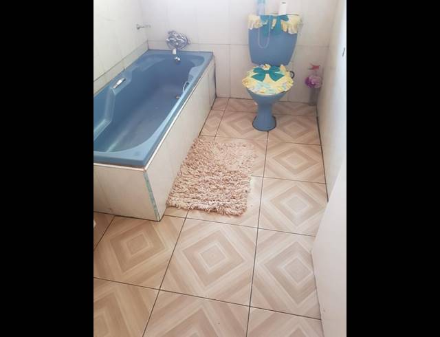 3 BEDROOM HOUSE FOR SALE IN PROTEA GLEN EXT